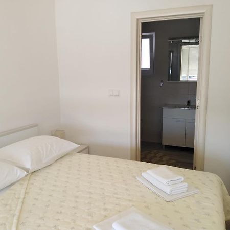 Apartments Patalic Лопар Екстер'єр фото