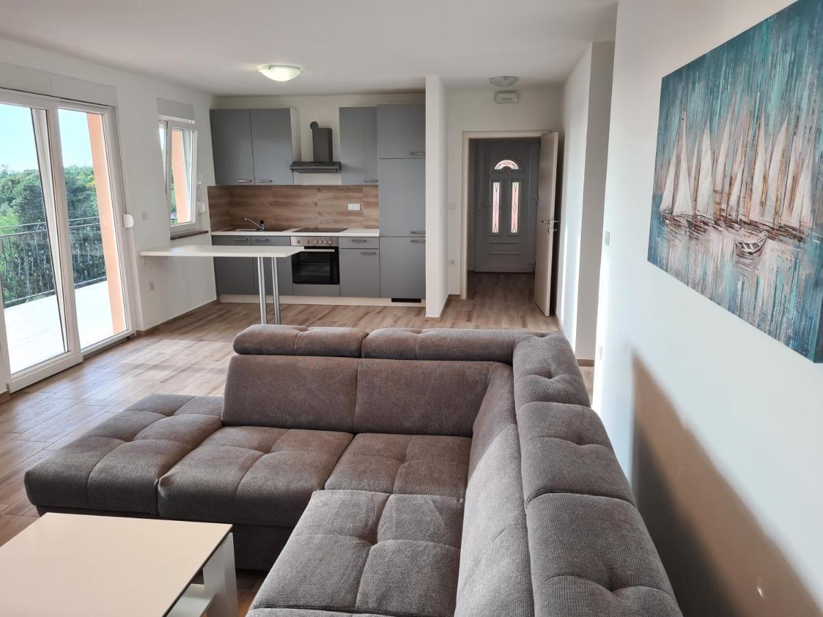 Apartments Patalic Лопар Екстер'єр фото