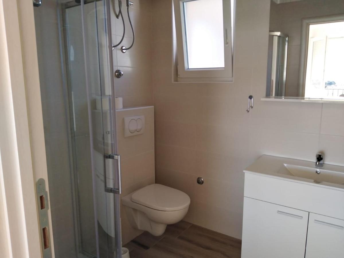 Apartments Patalic Лопар Екстер'єр фото